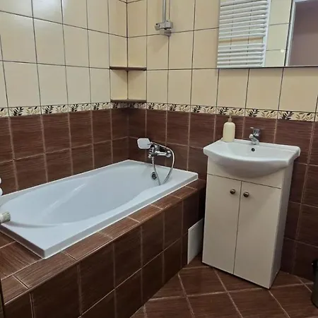 Next To The Hospital With A Panoramic View Of The Apartment *