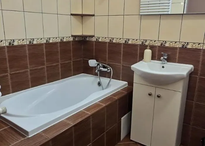 Next To The Hospital With A Panoramic View Of The Appartement *